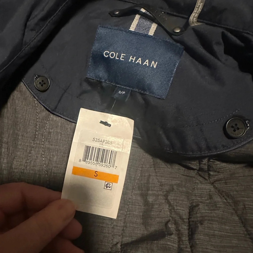 Cole Haan Men's Nylon Trench Rain Coat NWT size small - Picture 4 of 6